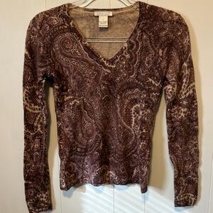 100% Cashmere Tweeds Maroon Paisley Long Sleeve